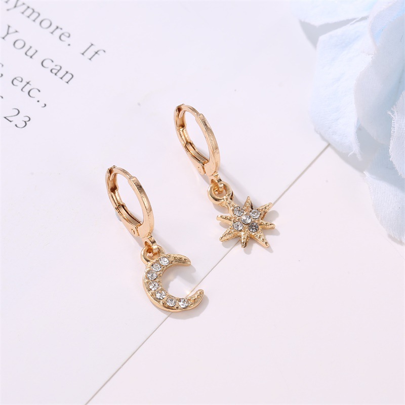 New Style Earrings Asymmetry Stars Moon Earrings Fashion Diamond-set Earrings Copper Women's Earring display picture 3