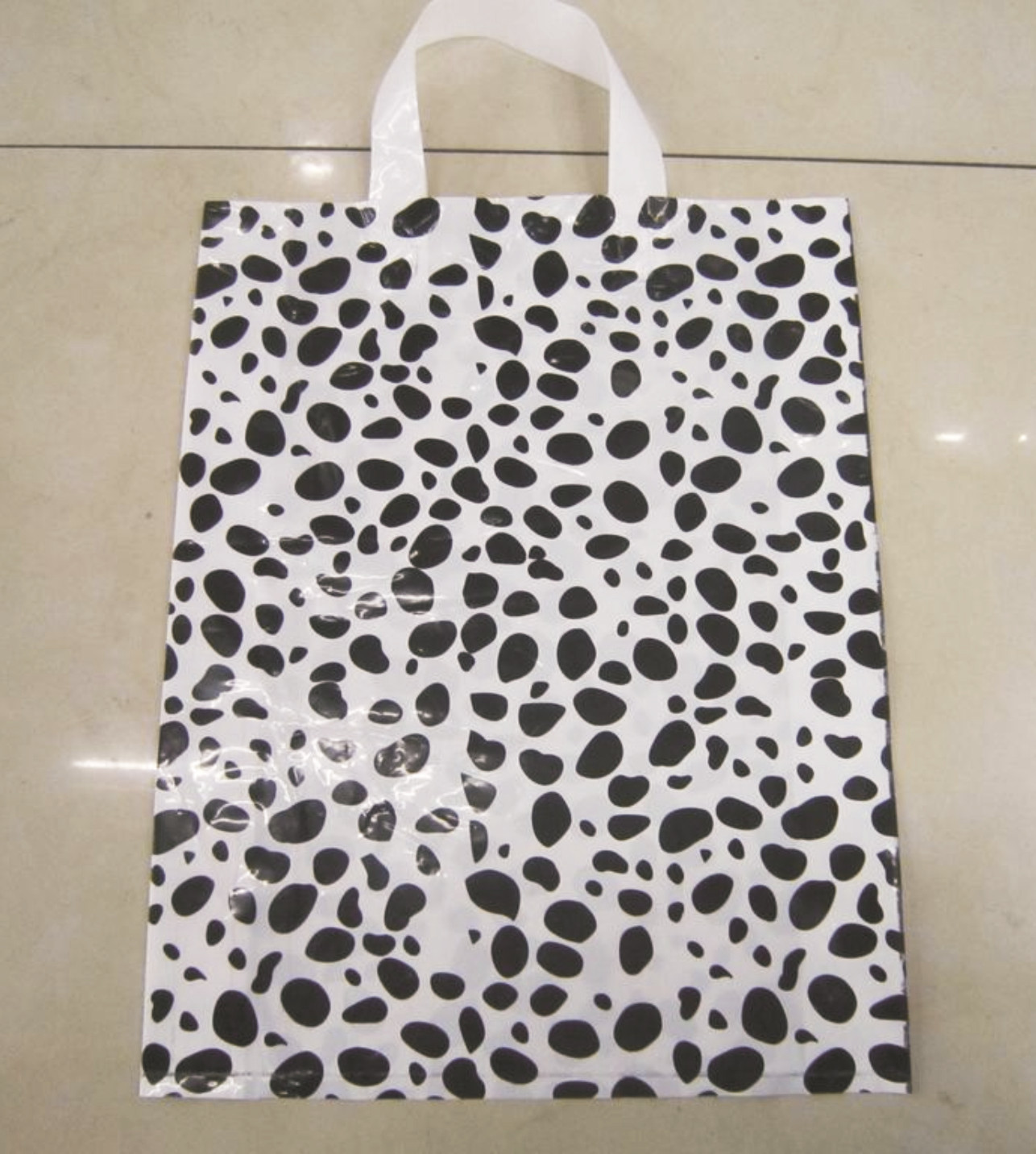 Priced Vest pocket plastic bag customized Shopping Plastic Convenient bags PE Maga bags punching Free of charge design