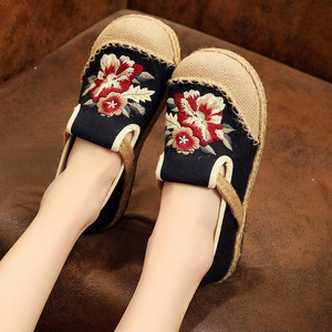 Black Embroidered Shoes ethnic Beijing shoes shallow mouth women's clothing shoes Thai linen shoes tai chi shoes for women