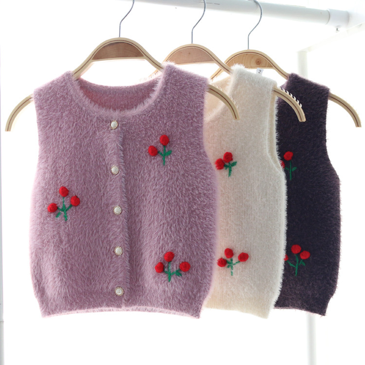 樱桃手工花开衫马甲