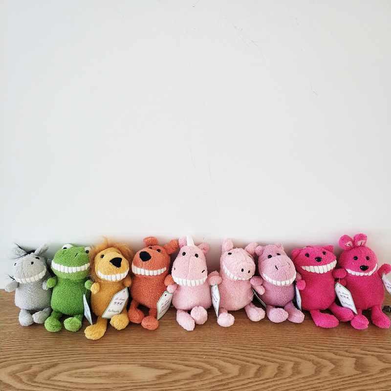 Grab Machine Doll Girl's Heart Metal Buckle Smile Big Teeth Pendant Pig Lion Plush Doll Small Pendant Doll Hanging Ornaments Grab Machine Doll Girl's Heart Metal Buckle Smile Big Teeth Pendant Pig Lion Plush Doll Small Pendant Doll Hanging Ornaments