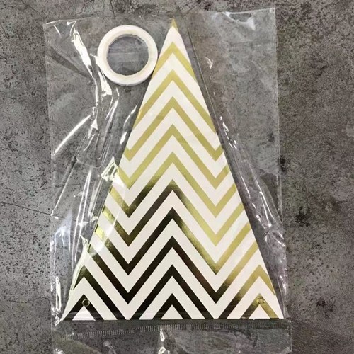 Wedding room, children's room, birthday party decoration supplies, wavy pull flag, gold and silver triangular flag, decorative bunting