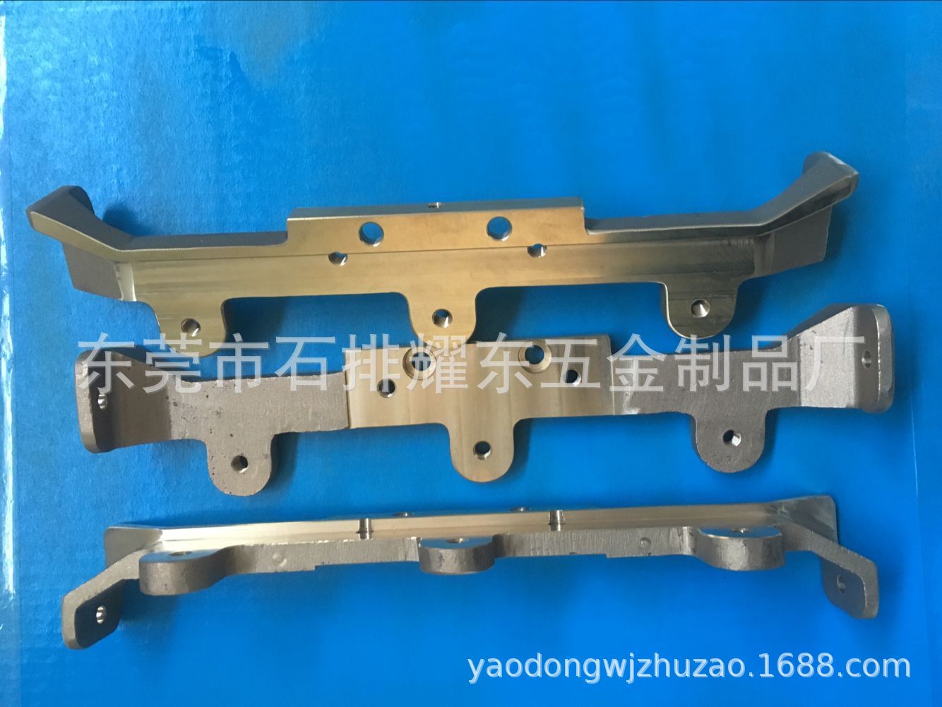 厂家供应宇宙垂直电镀线PCB铜滑块铜挂架铜V座铜飞机