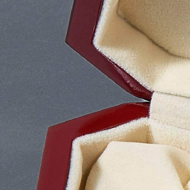 Customized diamond-shaped wooden box packaging box, crystal essential oil bottle, perfume bottle 3ml, custom-made Q-version perfume bottle logo manufacturer detail image 4