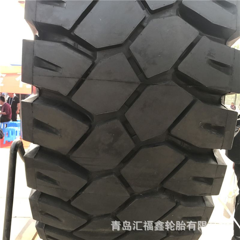 销售工程机械轮胎50/80R57 钢丝子午线工程胎