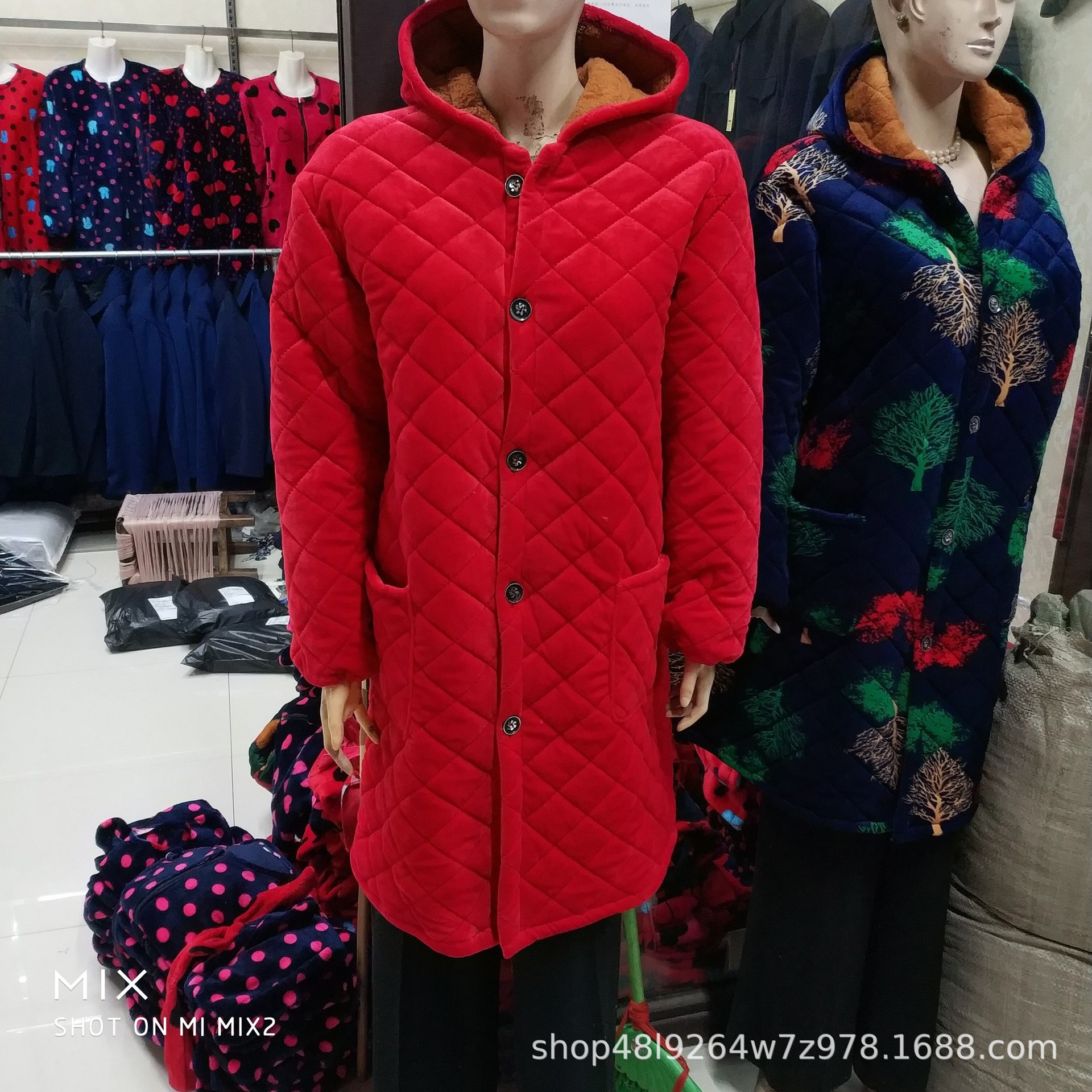 Women's wear have more cash than can be accounted for coat thickening Plush Burqa keep warm Coat winter Protective clothing Manufactor wholesale