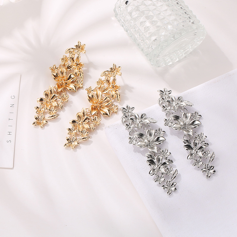 Wholesale Fashion Tree Leaf Earrings Flower Earrings Long Earrings display picture 4