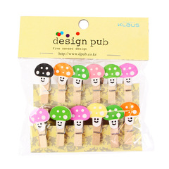 12 photo holders with rattan cord, cute cartoon-style wooden clips, Chinese-style home decor, hanging ornaments, mushroom-themed