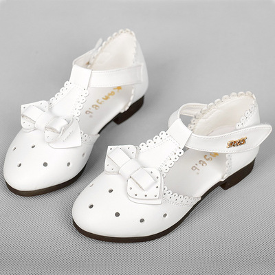 wholesale girl Sandals summer new pattern 2019 Hollow girl ventilation shoes white Children's shoes One piece On behalf of