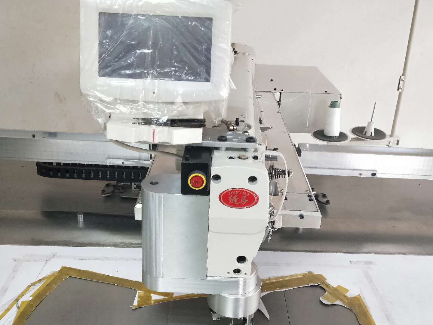 Fabricante de marca de caballo de costura suministrado directamente hoja de calefacción manta eléctrica chaleco de alambre de calefacción máquina automática de patrón de computadora