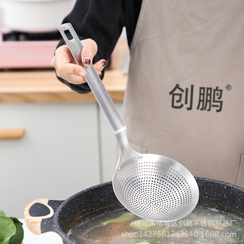 new pattern 304 Stainless steel Manufactor Direct selling Pot spoon Fried Filter spoon Arc Leaky spoon kitchen cooking Supplies