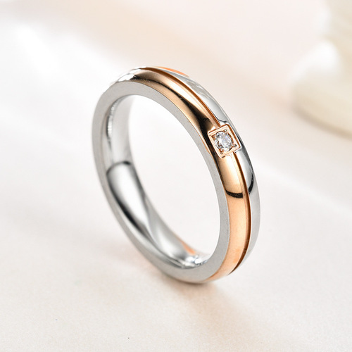 Factory direct sales Men's and Women's Accessories Titanium Steel Couple Rings Proposal Rings Black Rose Gold Diamond Rings