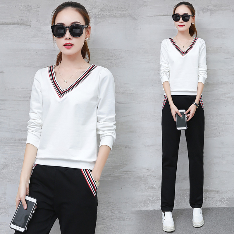 Costume femme en Mélange de fibres chimiques - Ref 3333553 Image 6