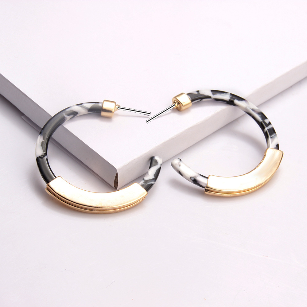 Fashion C-shaped Alloy Acrylic Earrings display picture 6