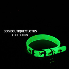 Factory Direct Sale Pet Collar Cat and Dog Light-Up Bell Collar Adjustable Rubber Night Light Walking Supplies Wholesale