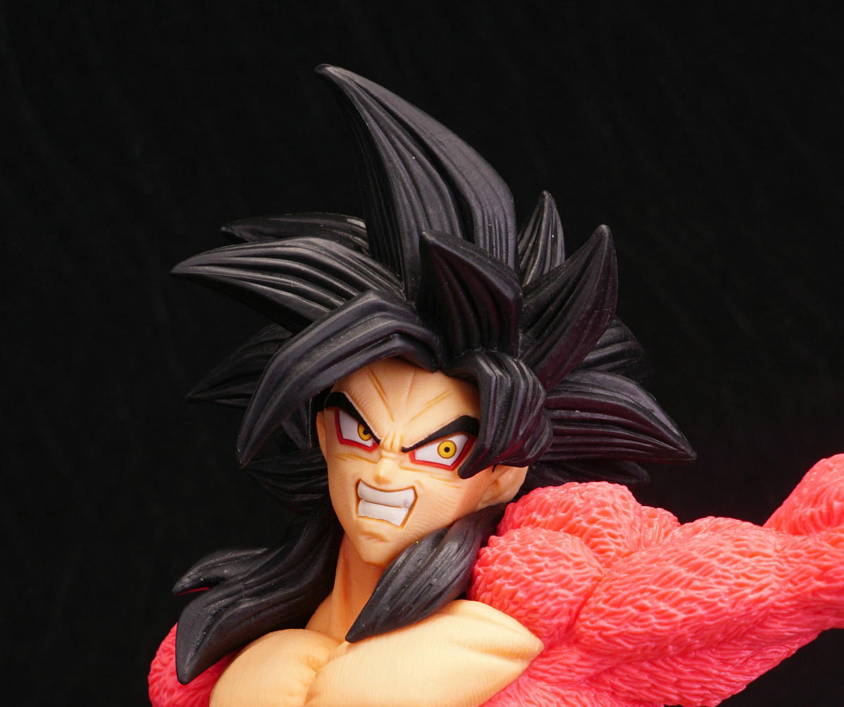 Dynamic Pose Figurine