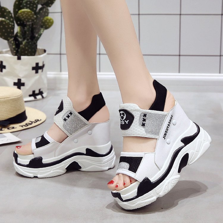 Chaussures été pour femme - Ref 3346639 Image 4