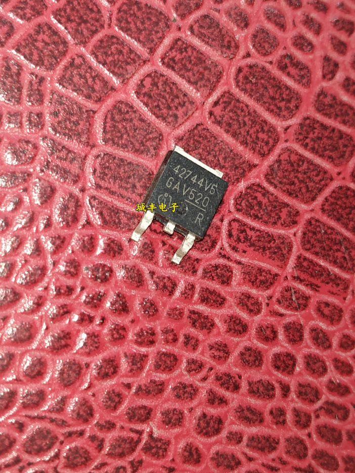 TLE42744DV50 42744V5 低压差稳压器 5V 400MA TO252全新