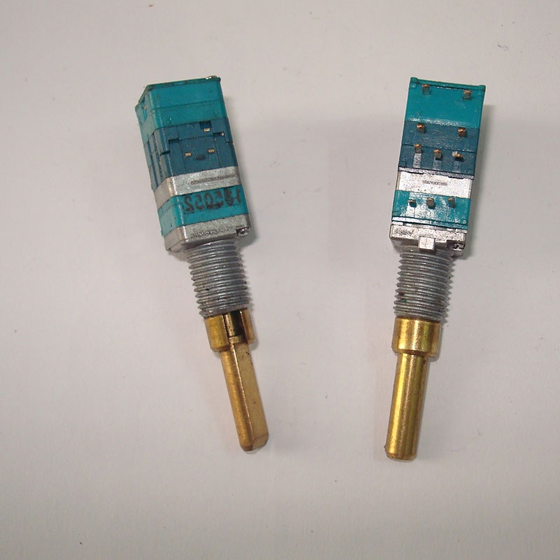 ALPS 编码器带按键开关 带B20K单联电位器 双轴独立调带按键开关