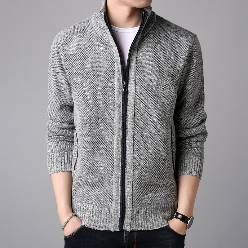 Winter new men's Plush cardigan sweater men's solid large size sweater men's sweater coat