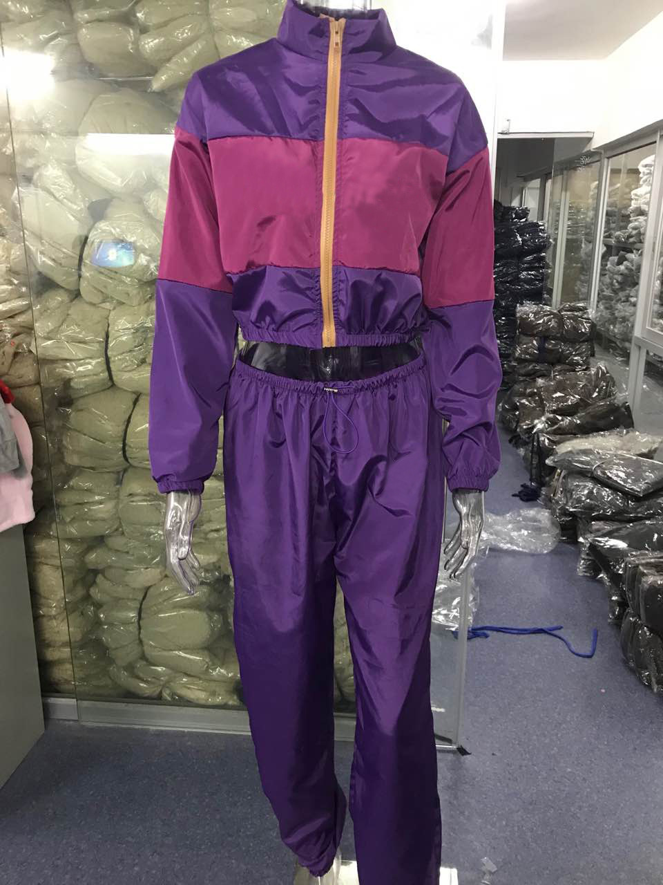 Costume femme en Tissu coupe-vent - Ref 3334881 Image 23