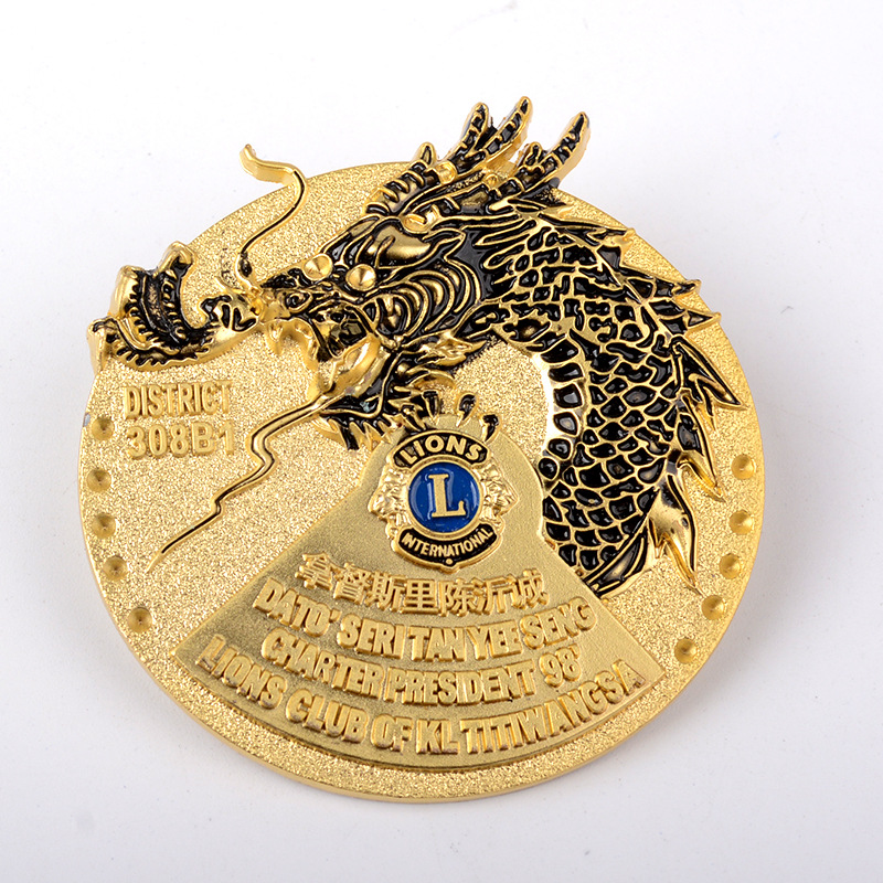 Factory spot zinc alloy brooch wholesale dragon head brooch…
