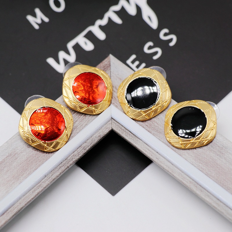 Fashion Stud Earrings Red Black Square Round Drops 925 Silver Stud Earrings Retro display picture 4