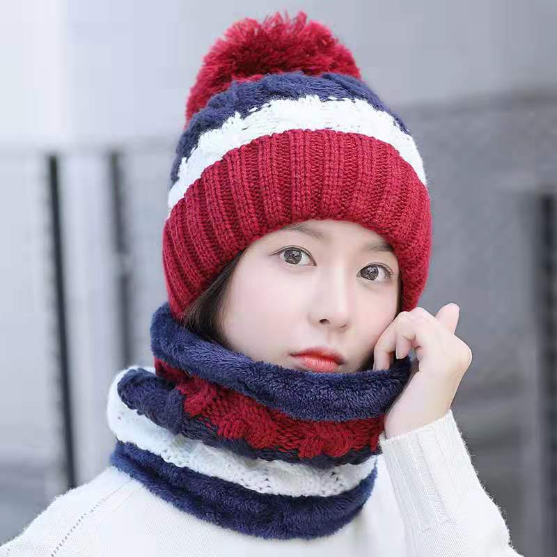 Women's Simple Style Solid Color Pom Poms Eaveless Wool Cap display picture 6