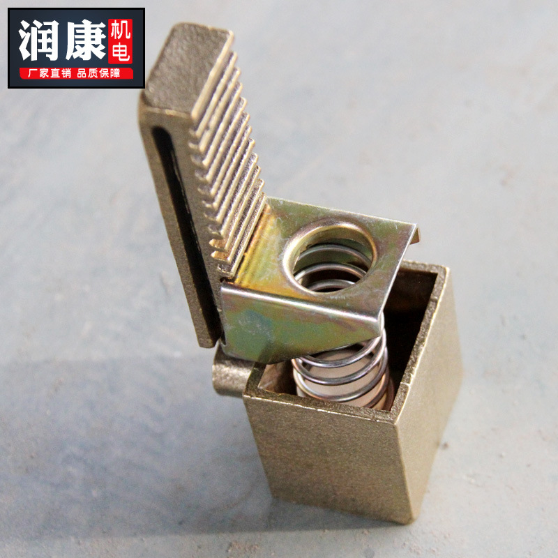 电机碳刷架全铜铝直插型 花篮型 楼梯型碳刷架种类齐全厂家可定