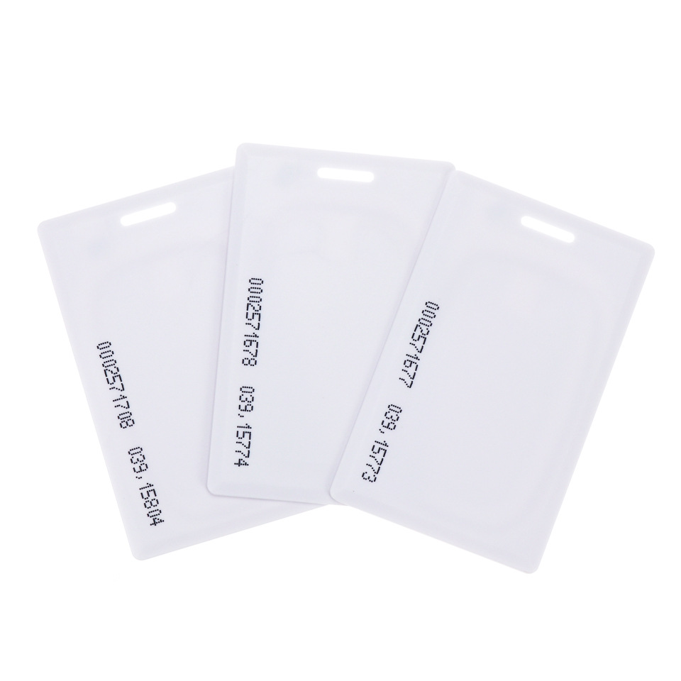 IDENTIFICACIÓN Tarjeta blanca TK4100 tarjeta gruesa EM4100 Tarjeta blanca de baja frecuencia estándar 125kHz CONTROL DE ACCESO tarjeta de inducción