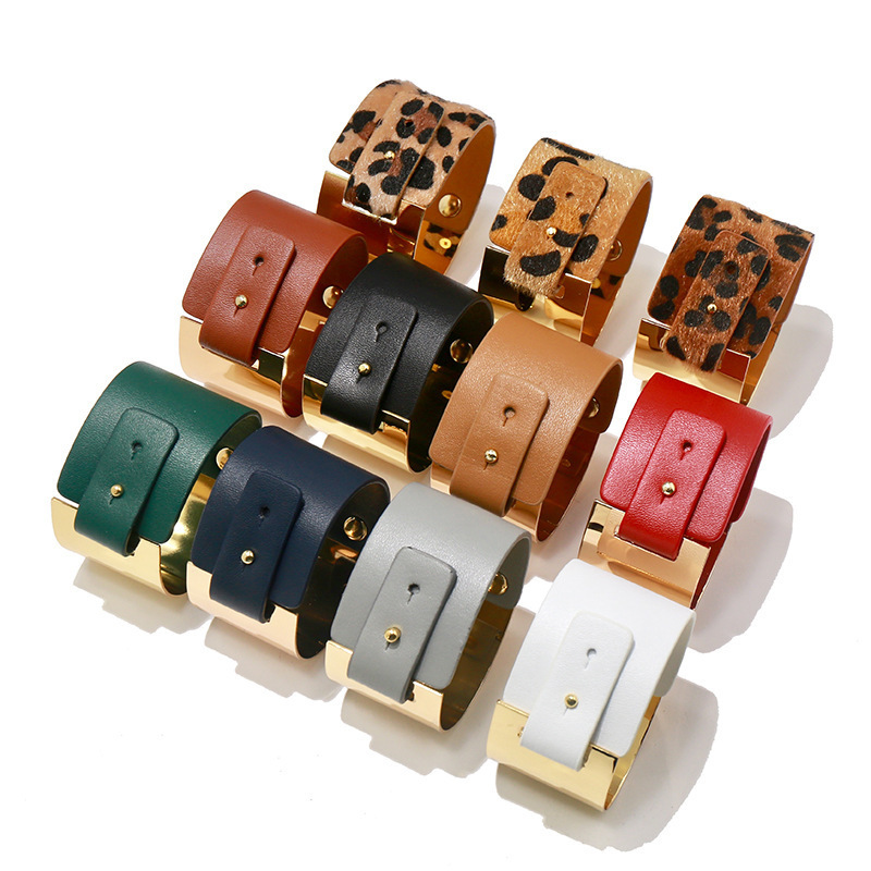 Ispirazione del designer Bracciale ampio alla moda in metallo Stampa leopardata Bracciale in PU Donna Accessori per gioielli di moda Regalo Decorazione della festa nuziale_voghion.com