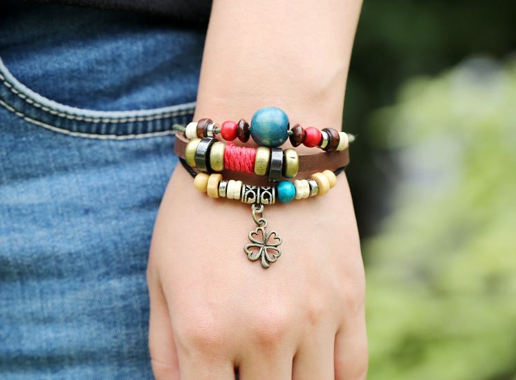 New Alloy Clover Clover Beaded Leather Bracelet