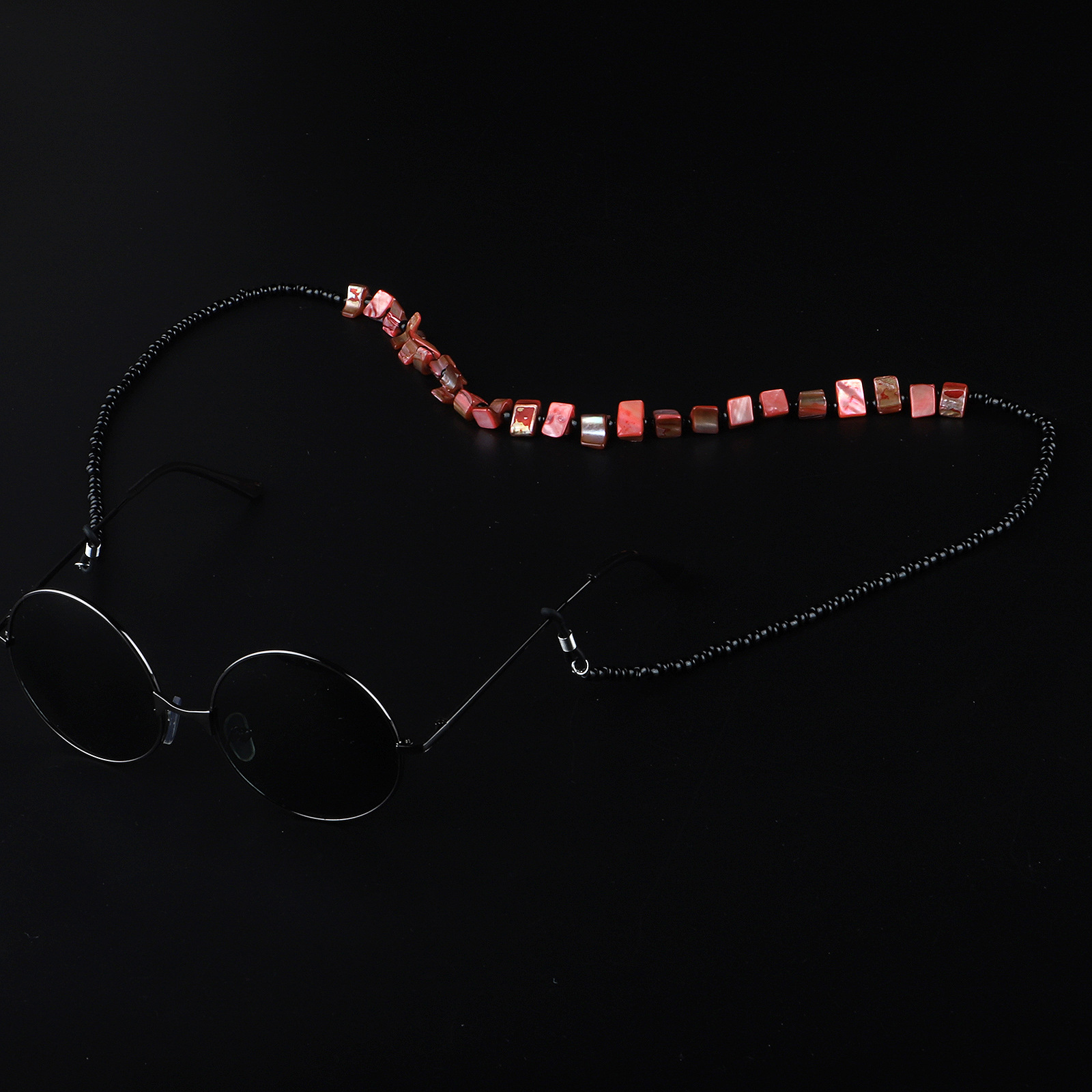 Simple New Handmade Beaded Shell Girl Sunglasses Chain Silver Glasses Rope Wholesale display picture 6