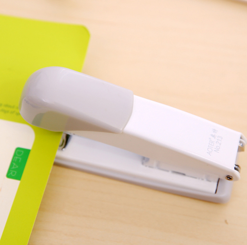 奥特 213订书机  订的状态