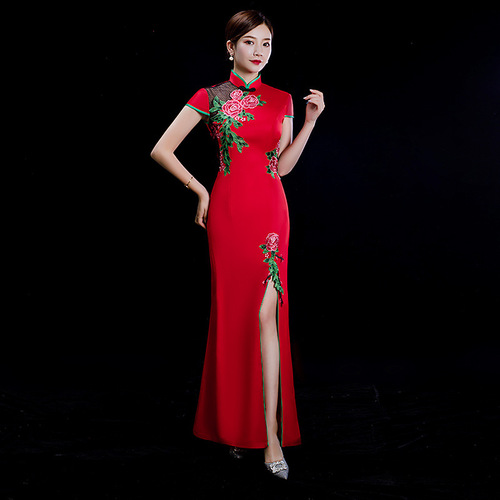 cheongsam standing collar bud performance cheongsam large size high fork national dress qipao