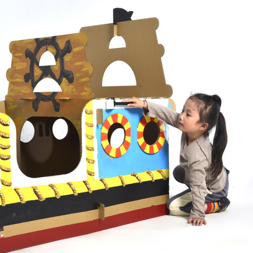 Submarine model toy corrugated cardboard box shell box DIY handmade large size painting children's toy kindergarten
