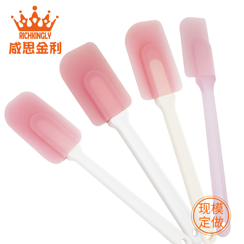 Fast silicone scraper