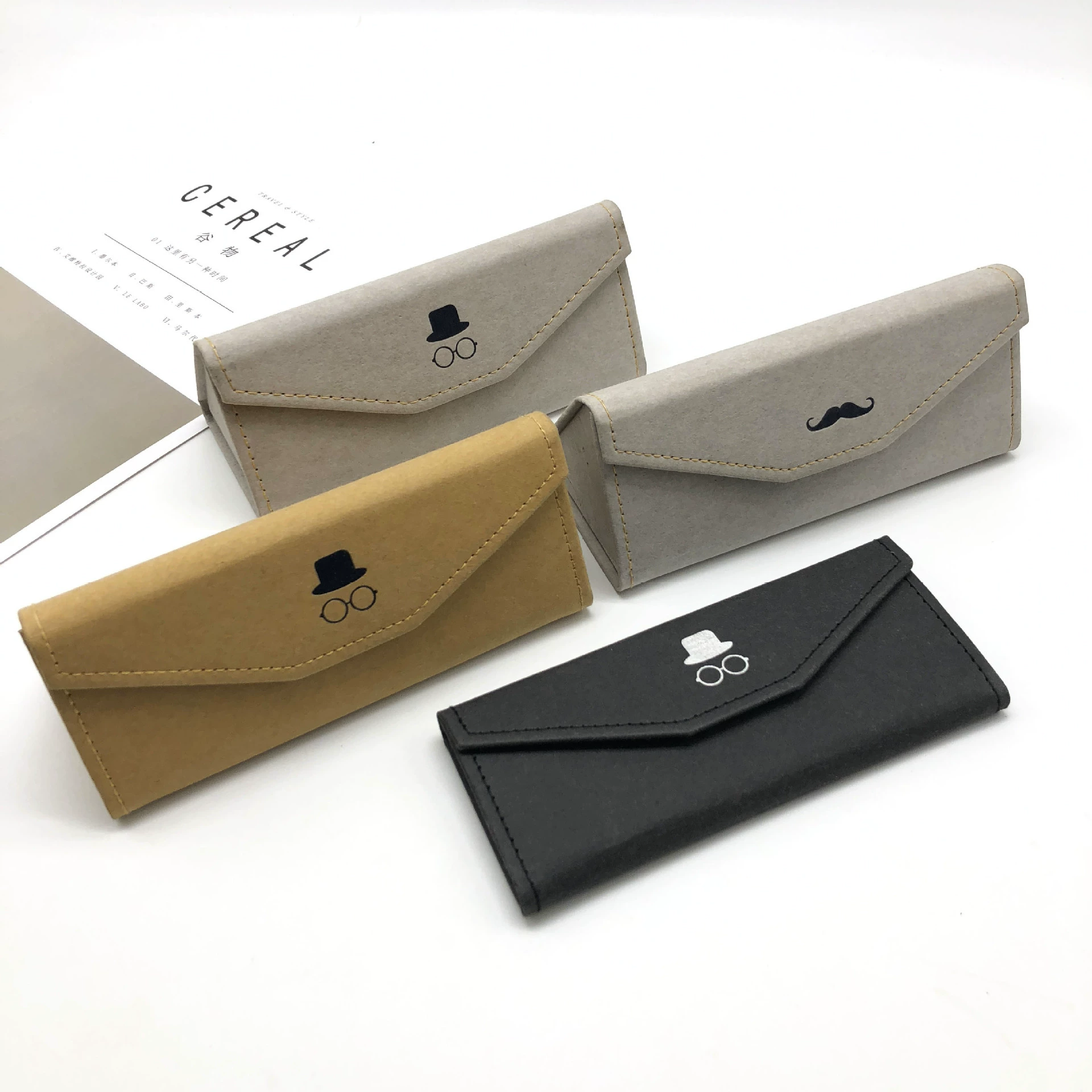 Leather foldable triangle, glasses, sunglasses, wallet, optics, (Physicals)