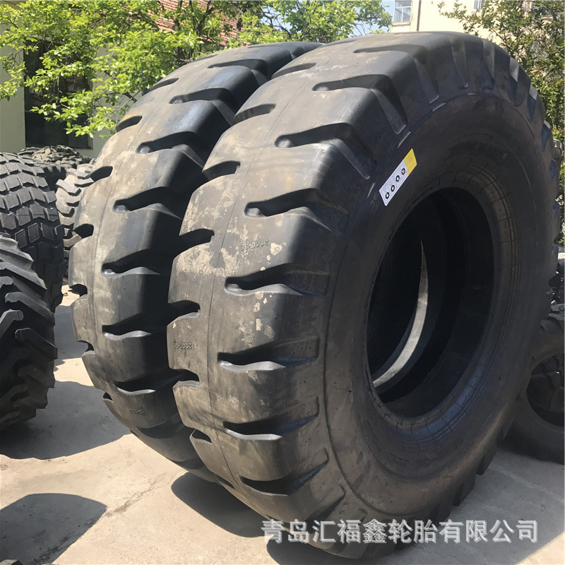 现货供应港口轮胎2100-35   21.00-35  44层级