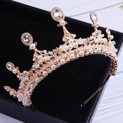 Alibaba.com New Wedding Gold Crown Bridal Hair Accessory Wedding Dress Gown Accessory European Handmade Headpiece Crown