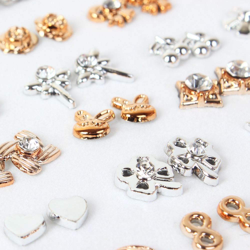 Plastic Ear Needle Material 1 Set Simple Style Geometric Heart Shape Flower Inlay Plastic Rhinestones Ear Studs