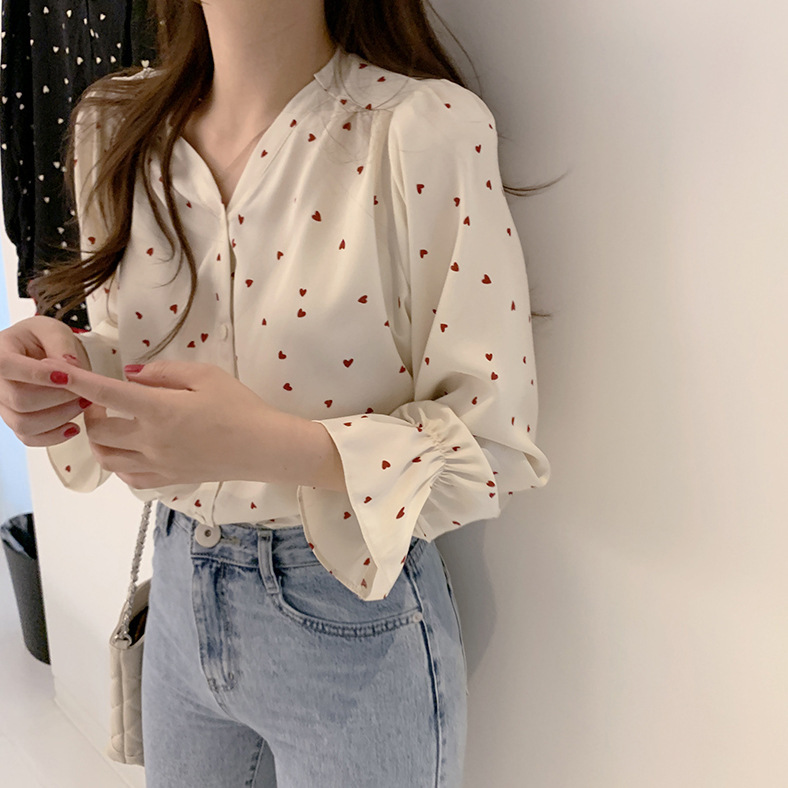 Spring and Autumn Korean-style Long-sleeved Small Love Printed Shirt for Female Students Sweet All-match V-neck Base Shirt Shirt