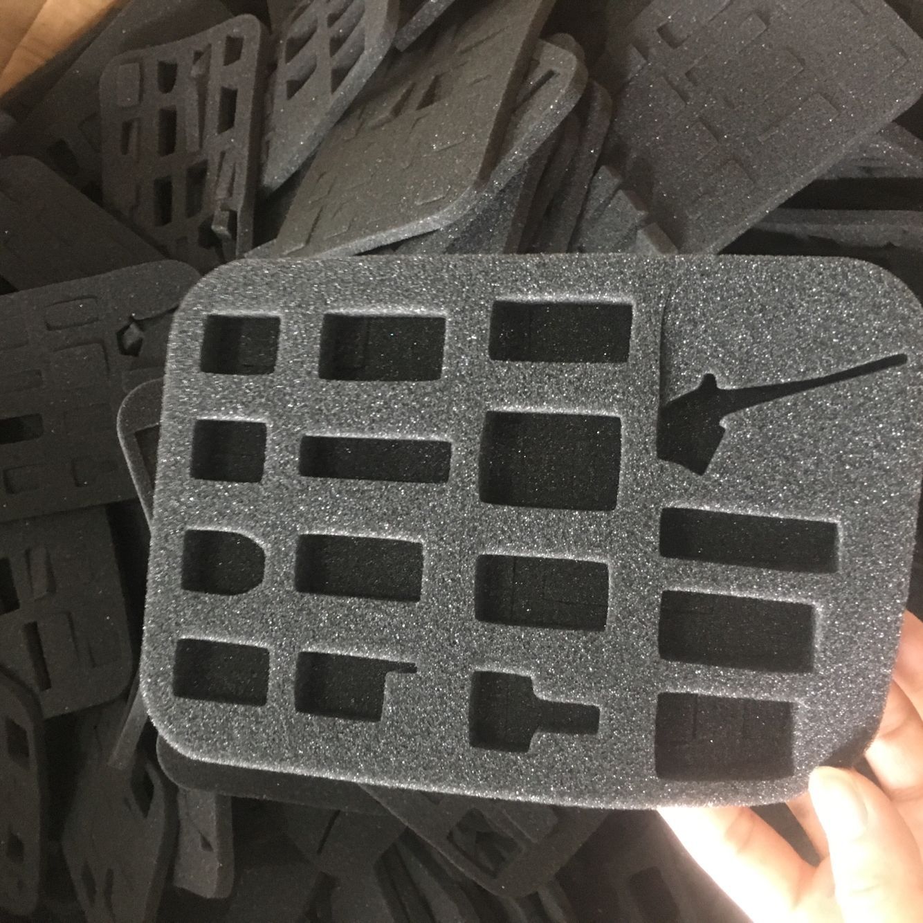 7FE4CF3E573D1005F39BE9313F21EB