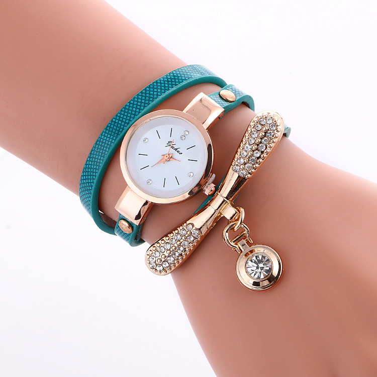 Casual Geometric Metal Snap Button Quartz Women's Watches display picture 1