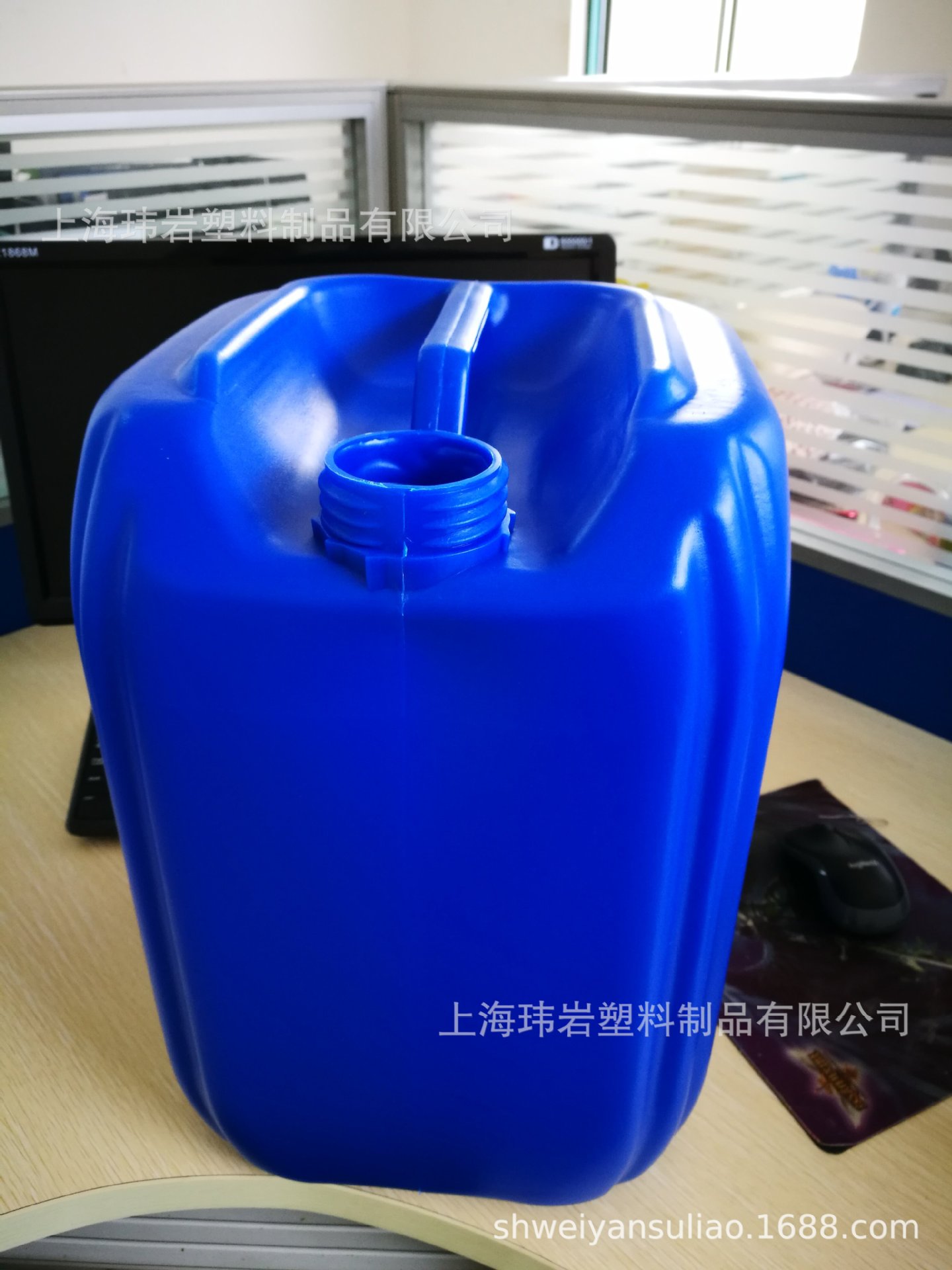 直销20L方桶塑料桶闭口堆码桶化工桶水桶耐酸碱全新料加厚25L30L
