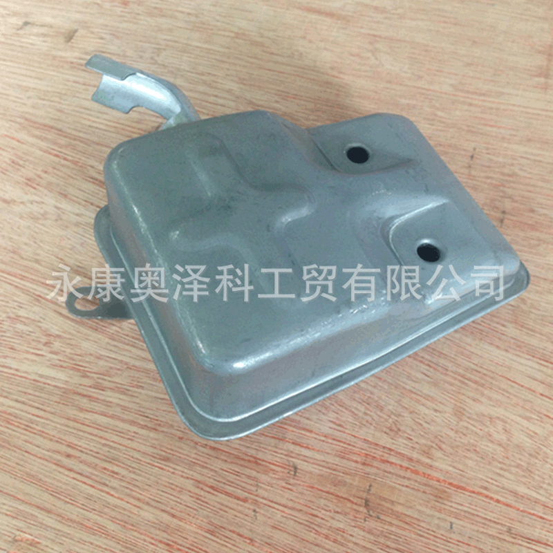 二冲程割草机割灌机打草收割机40-5/44-5/430/520配件消音器