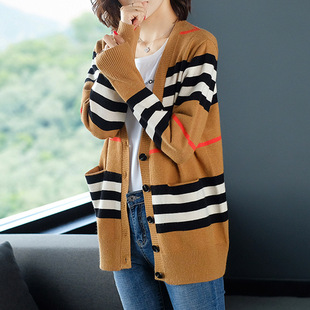 Pull femme en Laine - Ref 3414093 Image 20