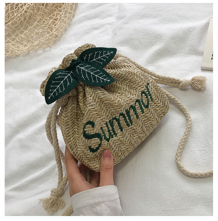 Women's Small Straw Letter Vacation String Straw Bag display picture 3