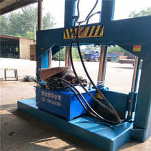 �Uˮ��Ͱ�͉����ЙC �U�z���P���T�е��C  ��������Һ��厵��C