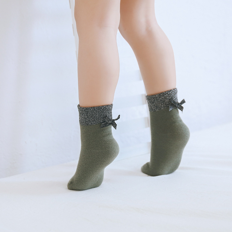 19 nuevos calcetines de los niños de las mujeres de la mitad de la pantorrilla de moda de las niñas calcetines de pelo de las niñas calcetines primavera y otoño algodón peinado princesa